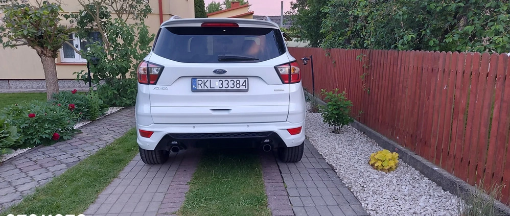 Ford Kuga cena 68000 przebieg: 135200, rok produkcji 2017 z Nowa Dęba małe 106